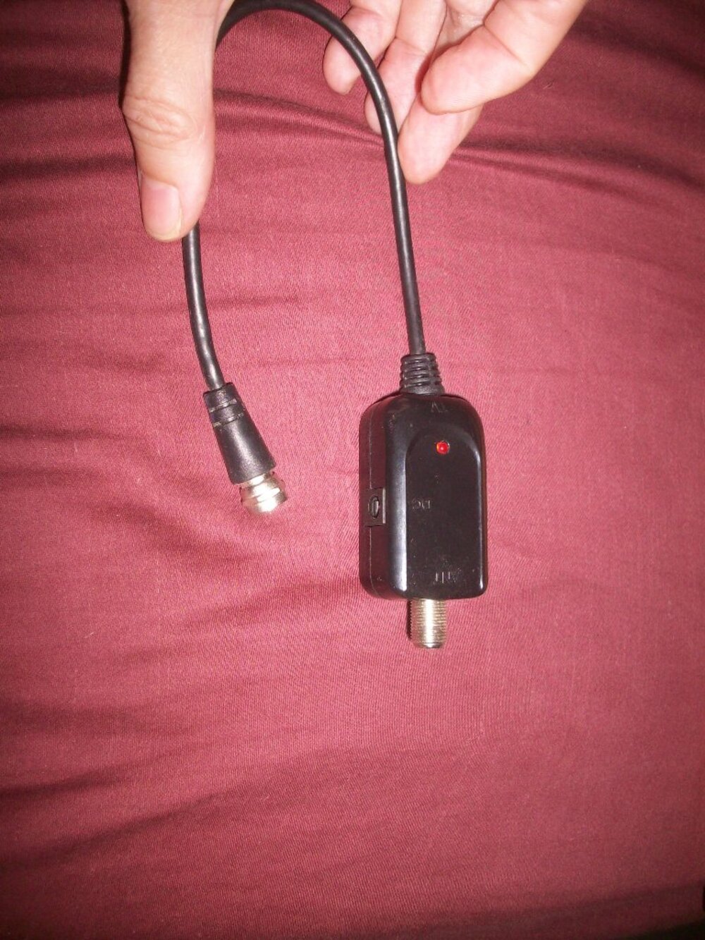 Antenna Amplifier Signal Channel Booster TV Indoor F-type connector VHF UHF Cord